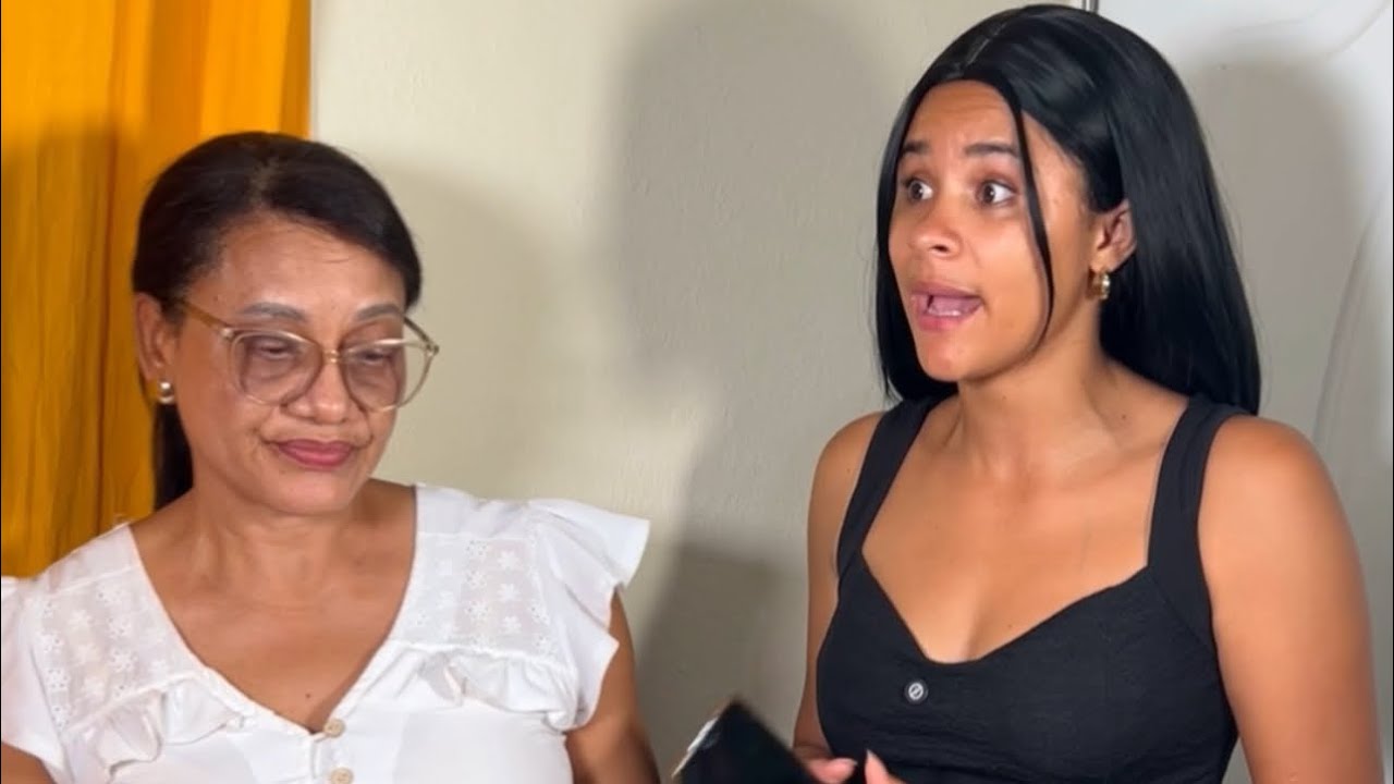 quieren que haga todo los quehaceres de la casa y le pagan poco dinero 💴 🥹