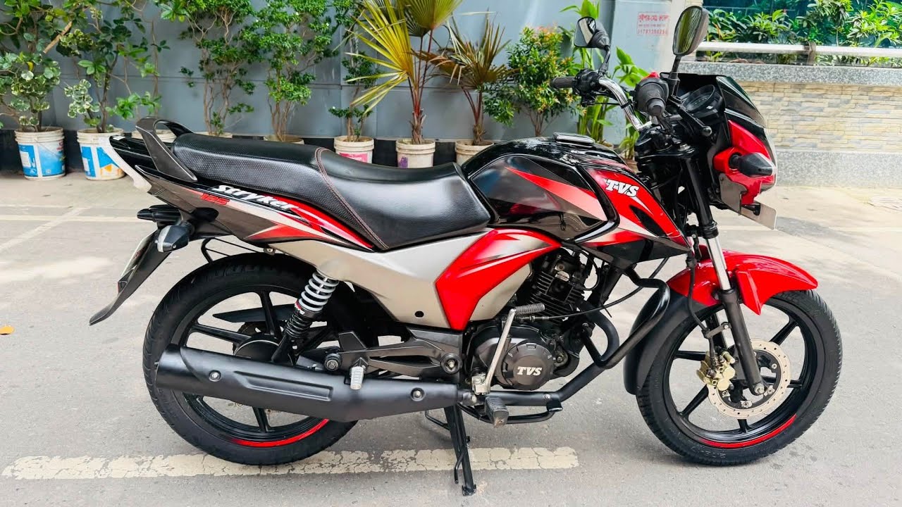টিভিএস স্ট্রাইকার ১২৫ ২০২৪ কালো