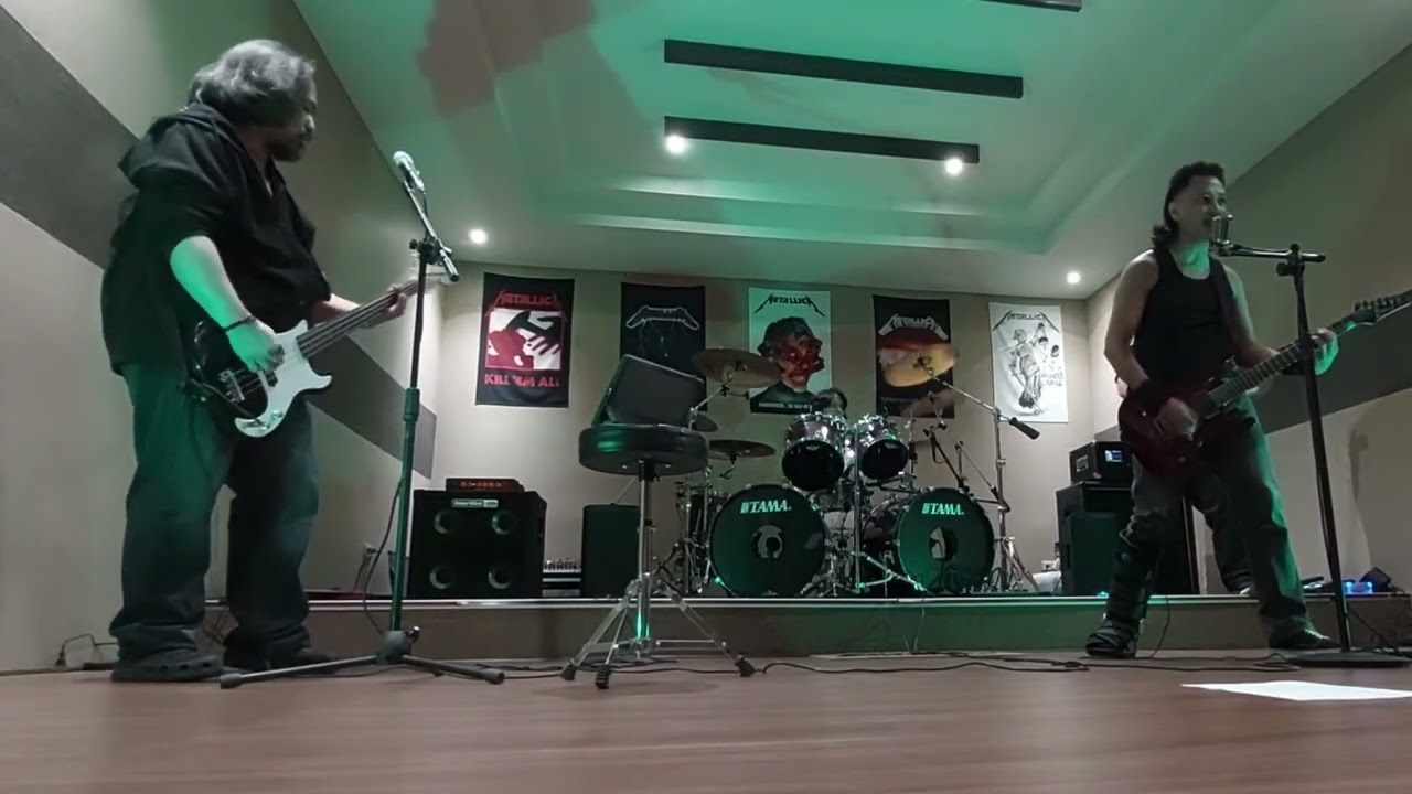 Ain't My Bitch - Rabid Stream (Metallica Cover)