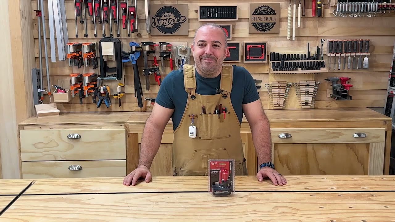 Unboxing & Overview Milwaukee 48-11-2450 M12™ REDLITHIUM™ HIGH OUTPUT™ XC5.0 Battery Pack