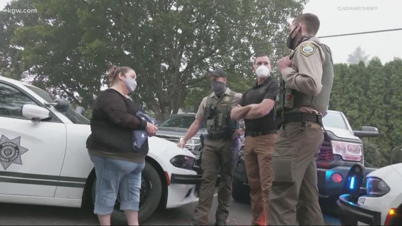 Clackamas County Sheriff's deputies save American flag from Riverside Fire