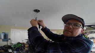 How To: Change Light Bulb Sockets To Outlets For Plugin Shop Lights How To: Change Light Bulb Sockets To Outlets For Plugin Shop Lights