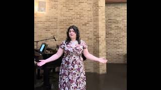 La Paloma (Iradier) performed by Ava Upshaw