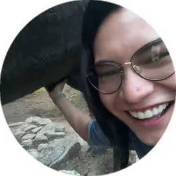 Аня Рублевская играет 🐴 - YouTube