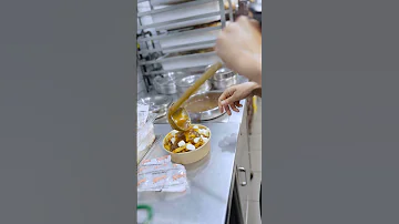 Attentes VS Réalité Commander Une Poutine Chezgerardpatatesfrites 
