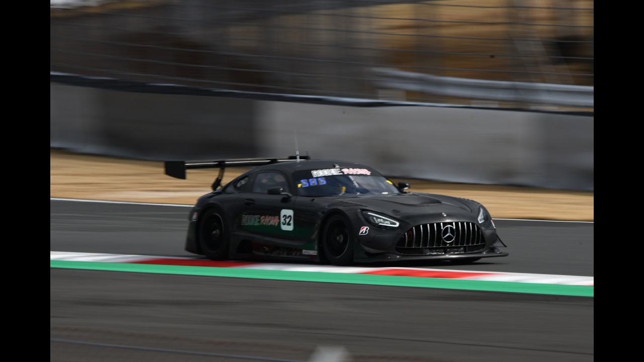 SUPERGT GT300 TEST アドバンコーナー