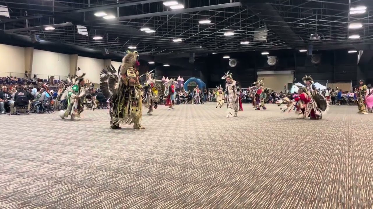 Men’s Northern traditional • Sneak up • Durant Powwow￼