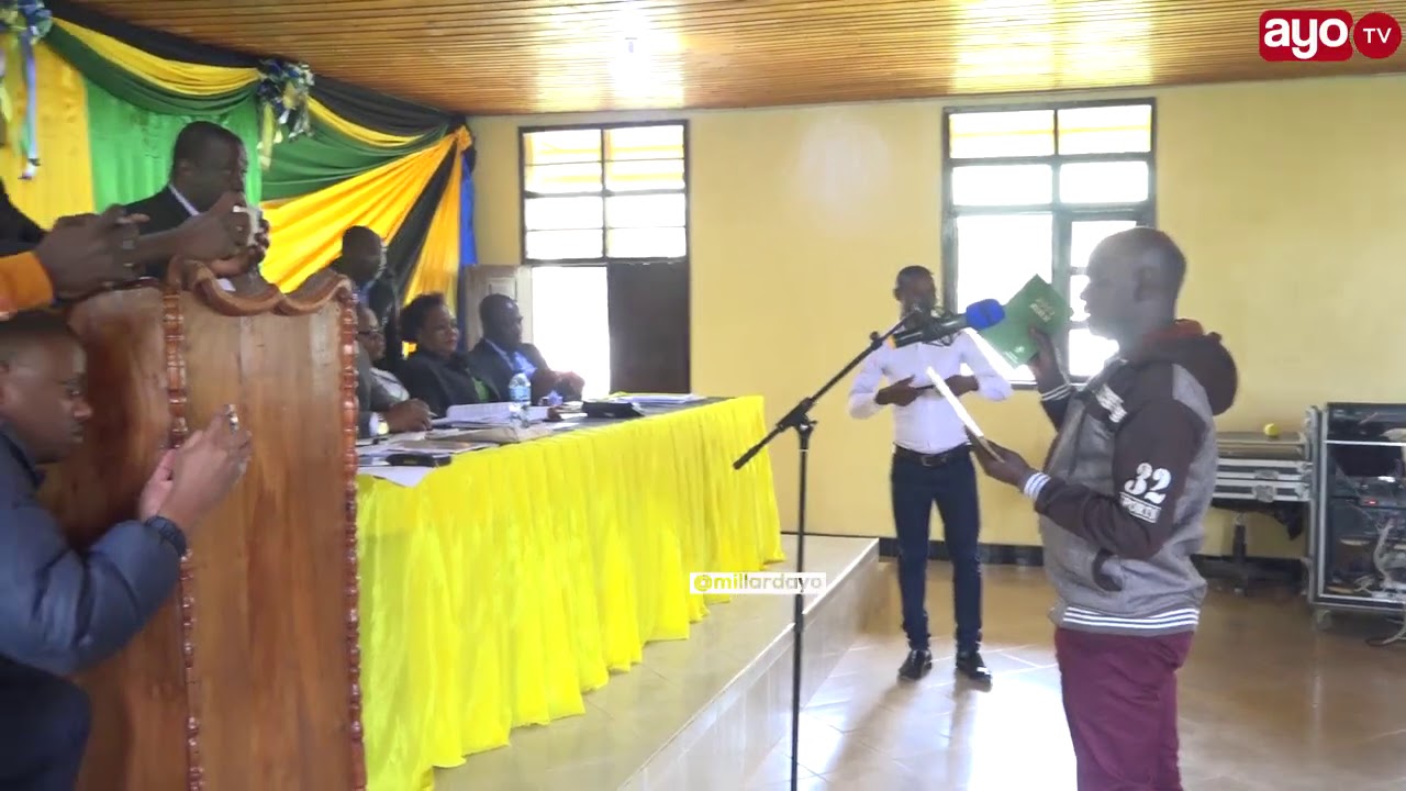 KIAPO HATARI, MADIWANI WASHIKWA NA VIGUGUMIZI KWENYE WENGINE WARUDIA KIAPO