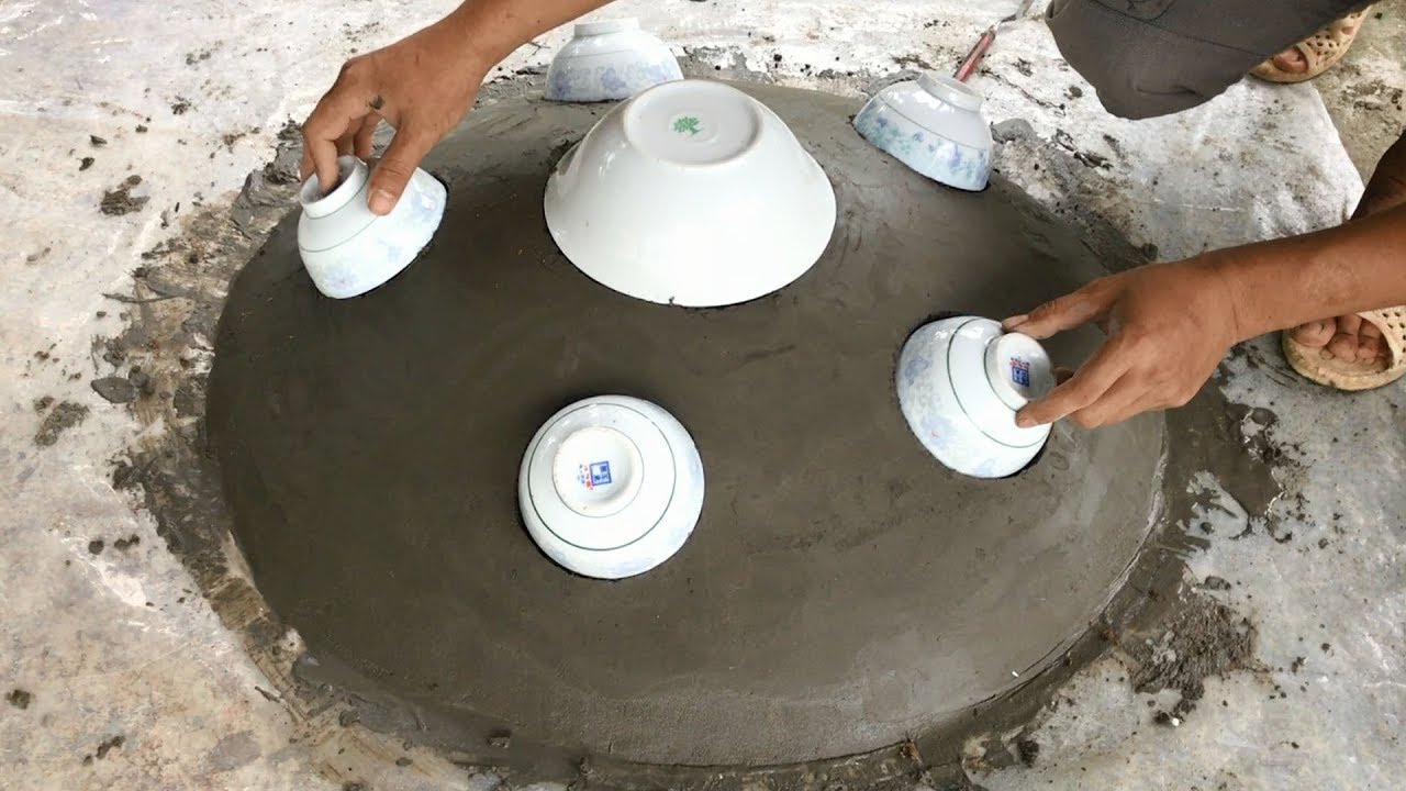 WOW WOW ... A giant mushroom in my garden - ideas from cement.