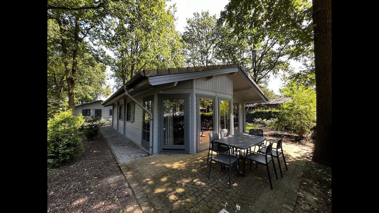 Boekhorst chalet inclusief kavel op EuroParcs Limburg te koop!