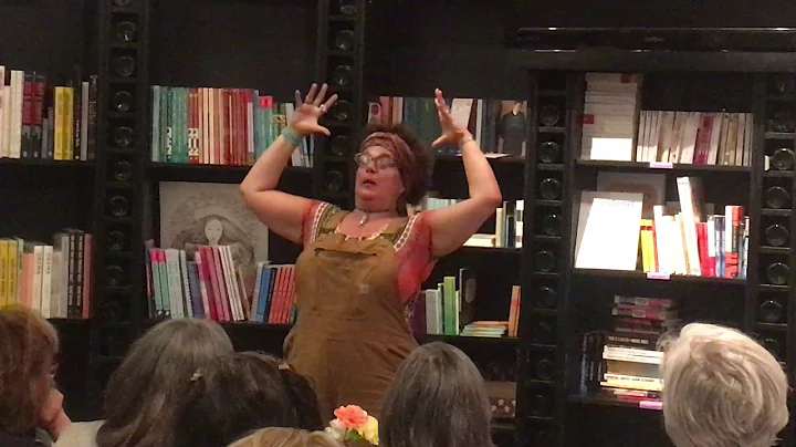 Comic Victoria Reeves at The Kates - Chicago