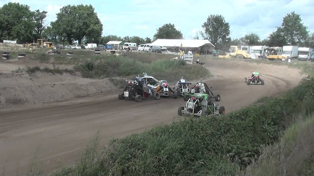 accrochage 1er manche 602 B - kart cross pompaire 2012