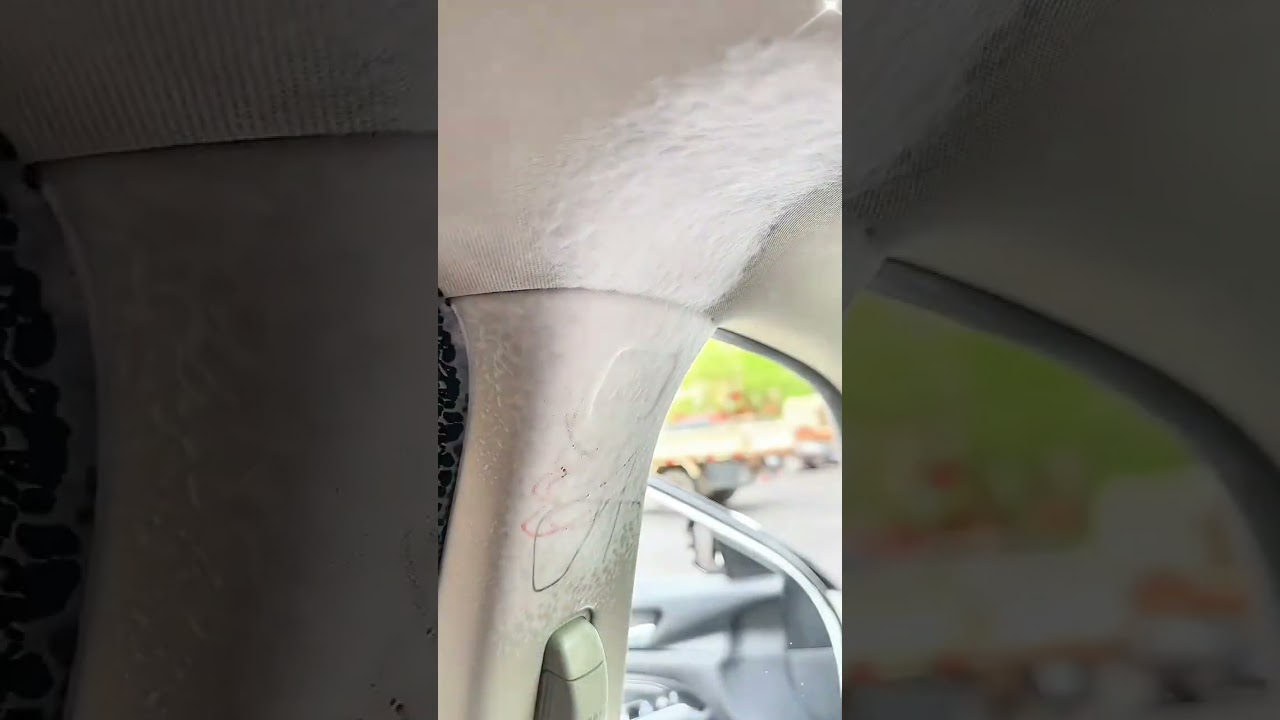 Car Interior Foam Cleaner - Perfect for Leather, Tires, Spray and Wipe for a Brand-New Look!