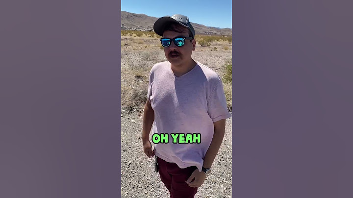 guy runs his Tesla with gasoline 🤣
