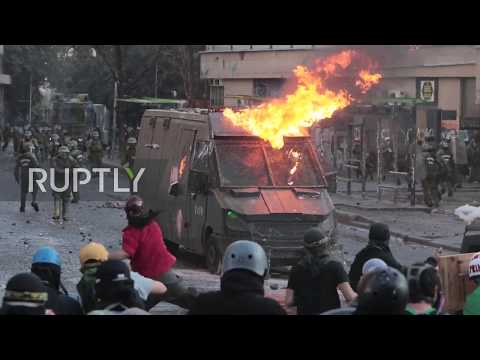 Video: Chile-studentprotester Fortsetter, Søk Piñera & # 39; S Avskjed - Matador Network