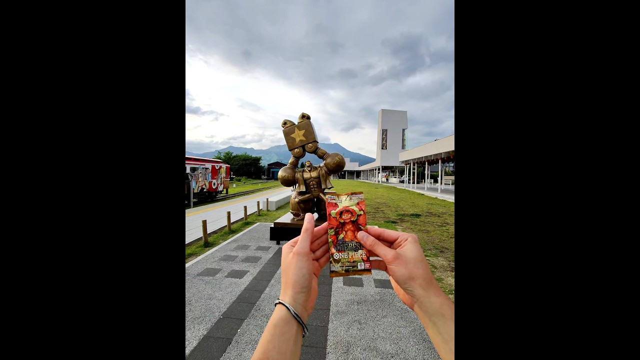 The Best - One piece card opening at Franky statue