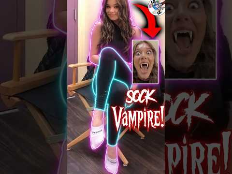 Hailee Steinfeld as a Sock Vampire is Actually Wild 😂