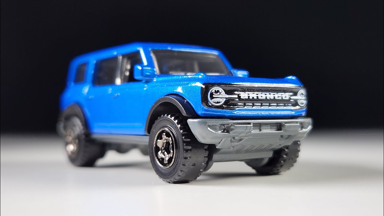 Matchbox 2021 Ford Bronco Verde - Serie Metal - Scala 1:64 - Edizione 2024