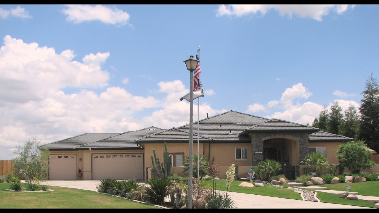 15347 Calistoga Avenue, Bakersfield, CA 93314 Pristine Silver Oaks