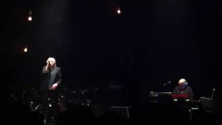 Arno - Les yeux de ma mère - HD Live (Casino de Paris, 8 nov 2010)