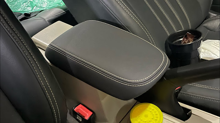 How to Put OEM Armrest in Škoda / VW Comfortline Virtus / Slavia