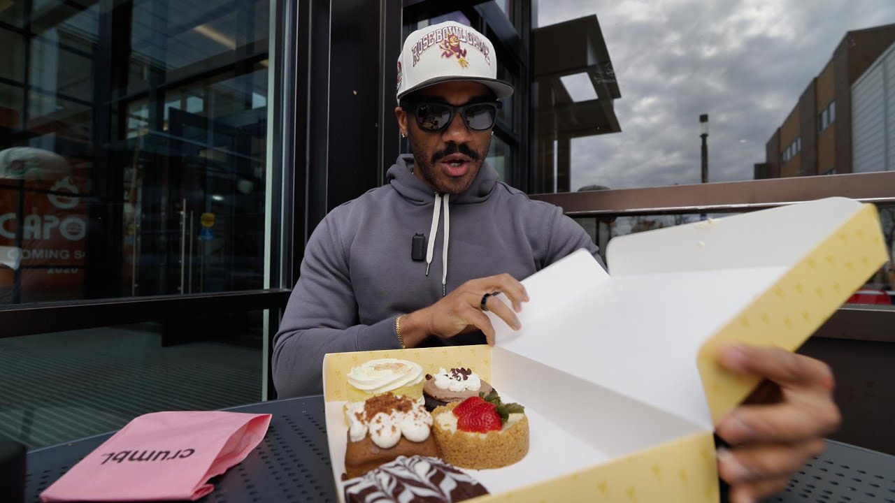 Crumbl сотрудничал с Мартой Стюарт...