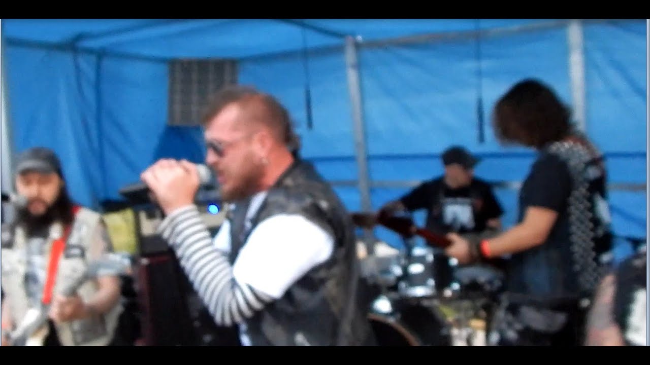 Chaos Reunion, Live in Дрожь 666