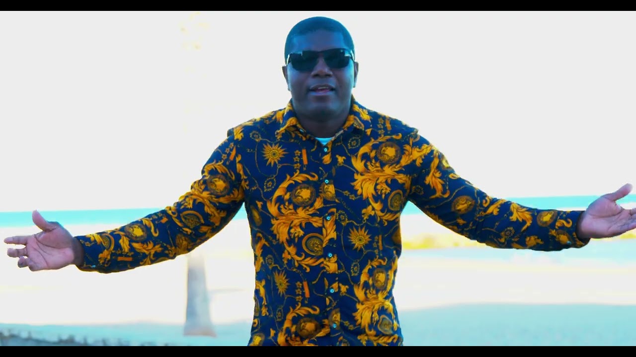 Guapison la chola Jesús Alberto Valencia García conpositor de 2023 contacto 634 12 31 48