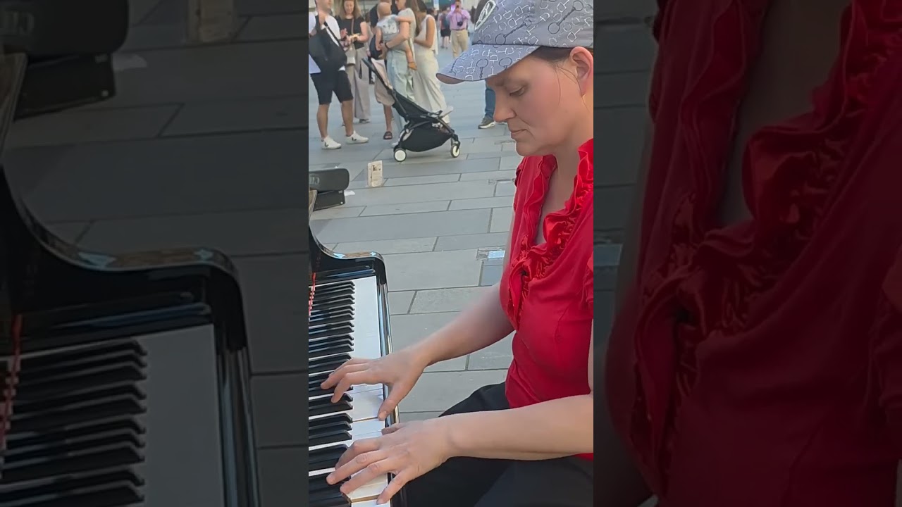 Street Piano!