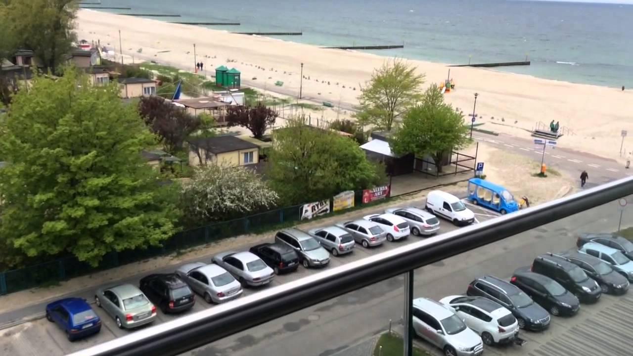Hotel Marine w Kołobrzegu - wystrój pokoju i piękny widok z morse code