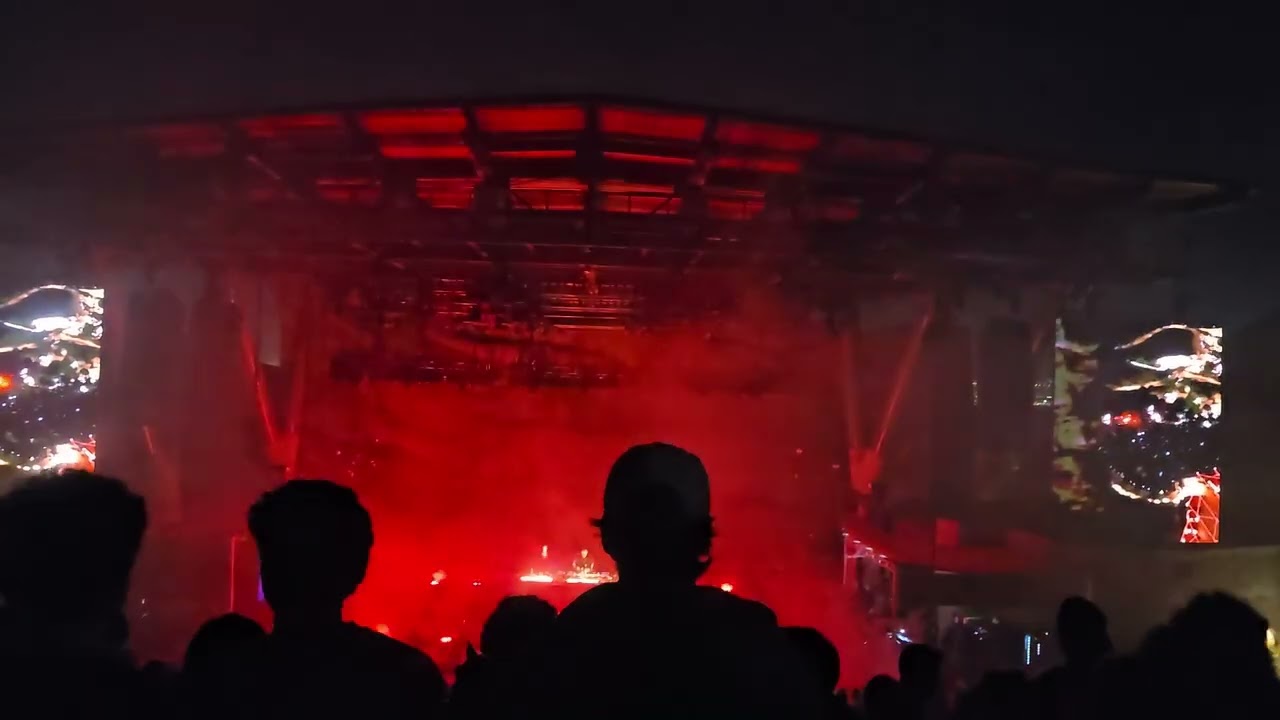 Mau-P Red Rocks November 15th 2025