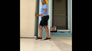 Shake it to the Max line dance (instructional and dance @3:40)