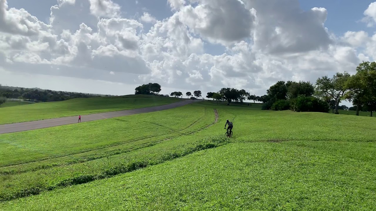 Riding my bicycle in Florida through the Vista View Park Trail