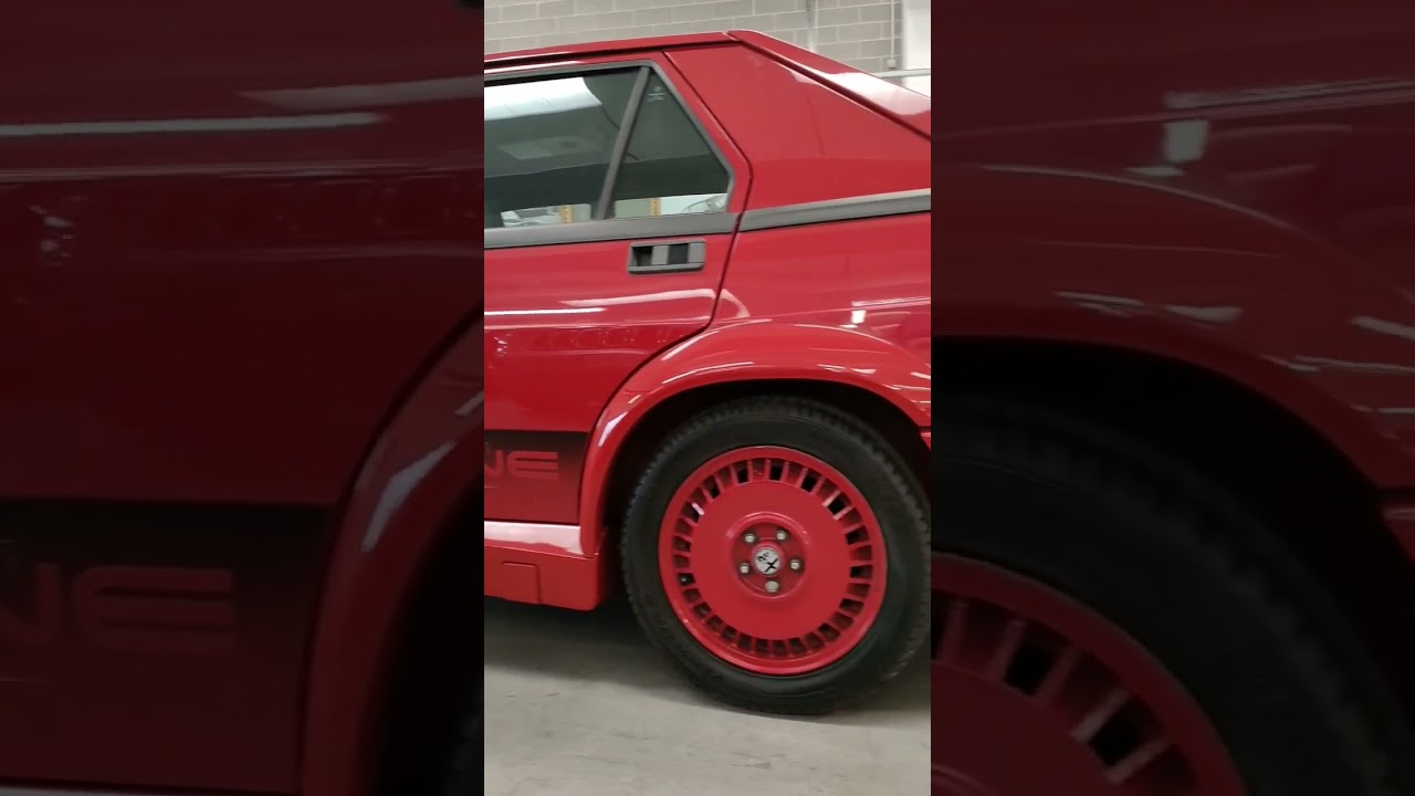 Alfa Romeo 75 Turbo Evoluzione - 1 of 500