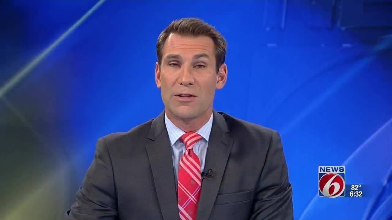 Theme parks to hand out insect repellent