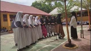 Perpisahan Guru Purnabakti (Pensiun). Judul lagu : Simponi Buat Guru