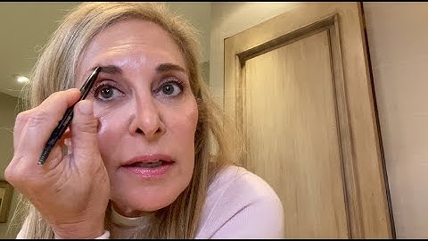 Perfect Brows In 30 Seconds