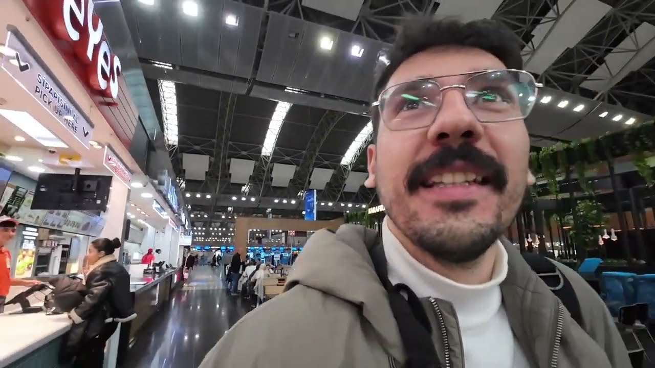 BOSNAYA GİDİYORUM ! UÇAK YOLCULUĞU , PASAPORT KONTROLÜ VE BOLCA YÜRÜYÜŞ