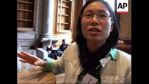 Robots that can mimic facial expressions and help with phobias