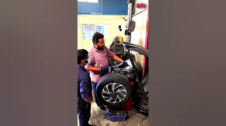 Tire Balancing Machine in UAE | DaTo Garage Tools #shorts #datotools