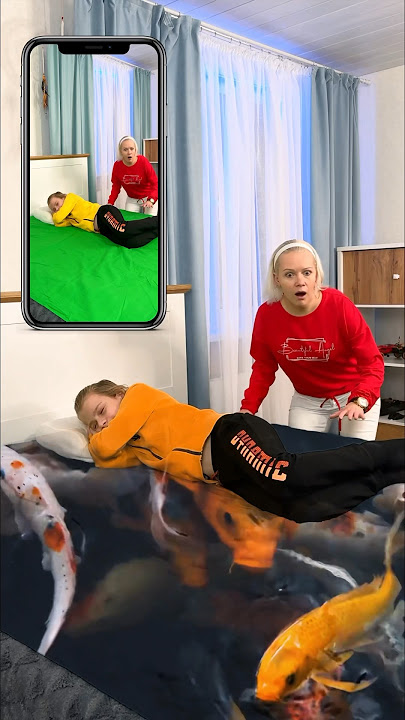I woke up in an aquarium 😳🐠🥴 #Shorts #greenscreen #ArtioMix