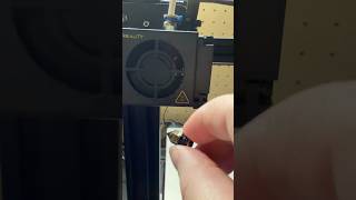 3d printer maintenance nozzle swap. 💖
