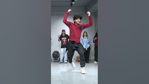 Thumbnail of Kaun Nachdi | Choreography #trending #dance #youtubeshorts #youtube #kaunnachdi #gururandhawa#draft