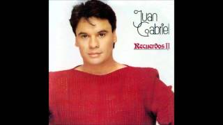 Miniatura del video "Recuerdos  -  Juan Gabriel"