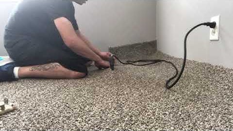 How to use a carpet seam iron