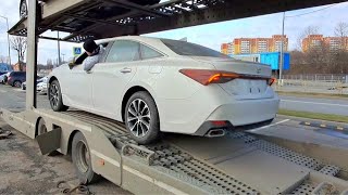 Заглянул под днище Toyota Avalon. Качество сборки "хлюпенькое", для российского рынка сойдёт 🛠🛠🛠