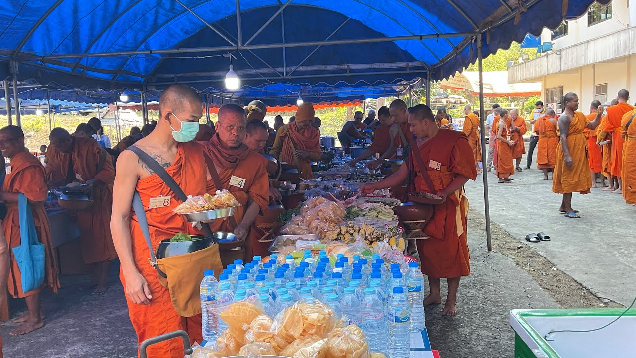 15มกราคม2569 ญาติโยมถวายภัตตาหารบิณฑบาต