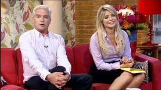 Holly Willoughby 090910