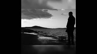 Yürüyen Ölü Olmak Şiirlerle Menkıbeler