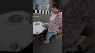 Cute Girl Ne Banelly Chala  Di Highway Pe #shorts